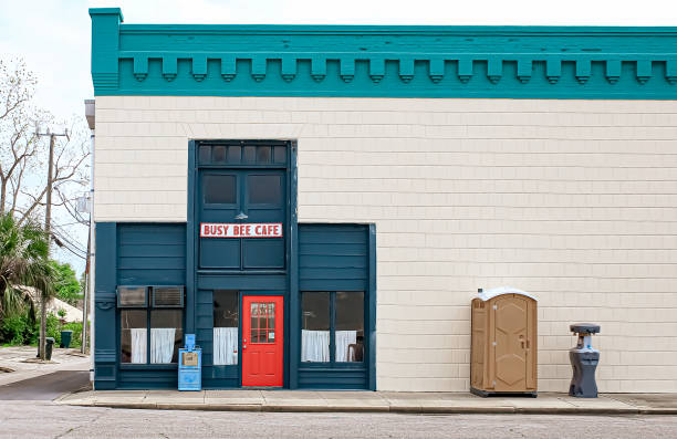 Portable Toilet Options We Offer in Shadybrook, TX